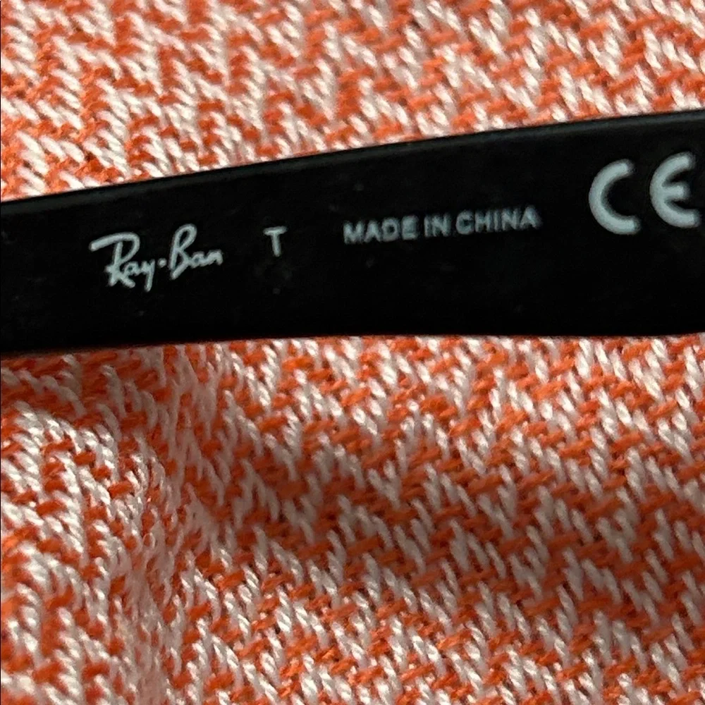 Ray-Ban Classic Black Eyewear